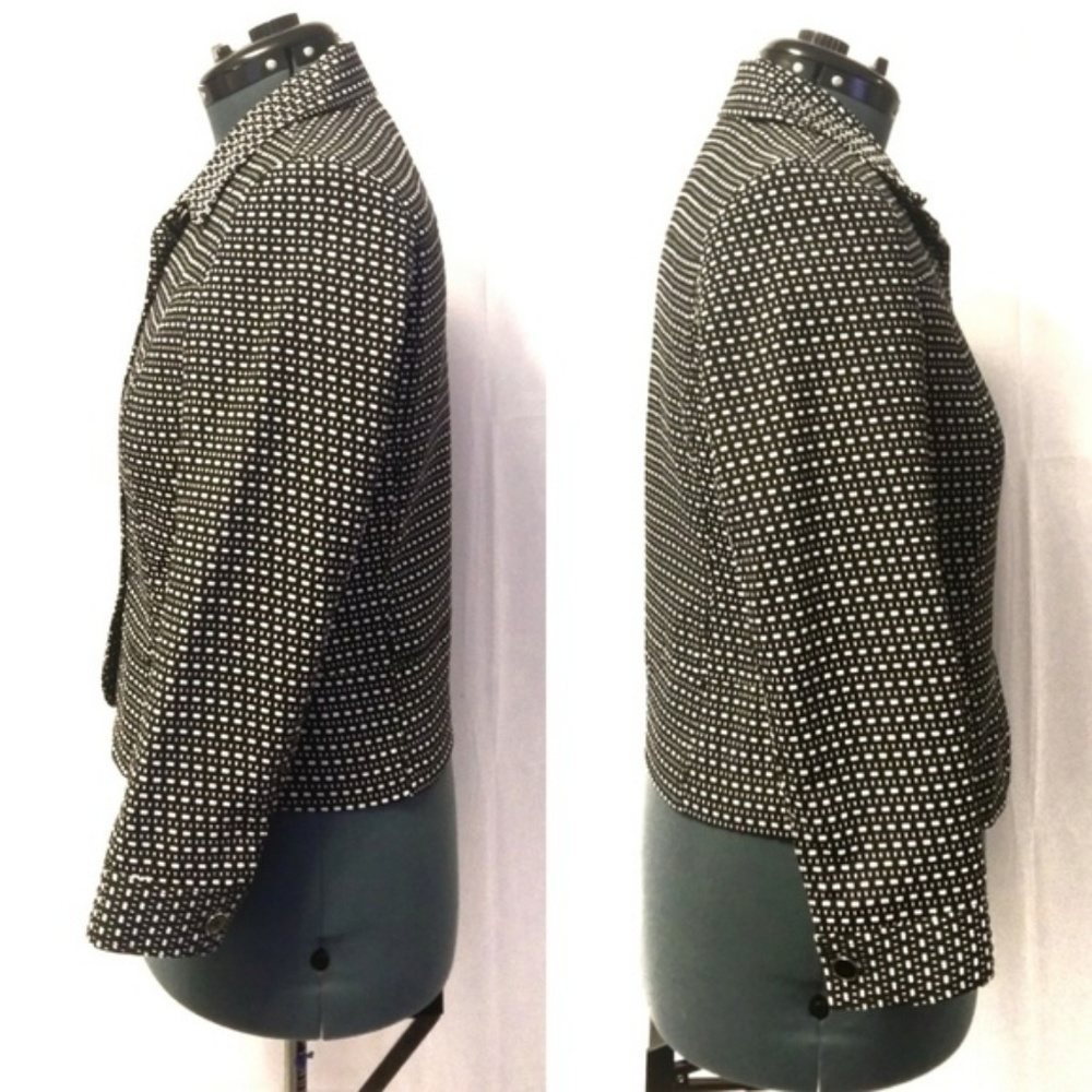 Button Down Fitted Blazer Euc - image 2